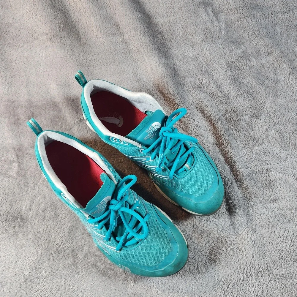 The North Face Shoes Womens 10 Blue Green Ultra Kilowatt Trainer Sneaker C570